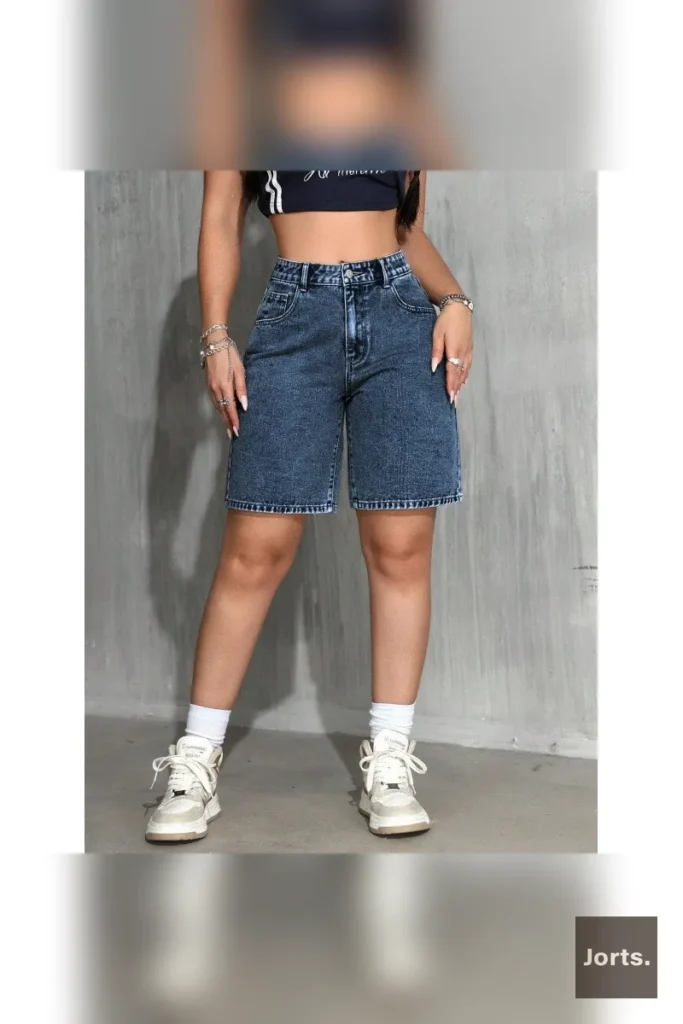 Vintage Women’s High Waist Cropped Pants